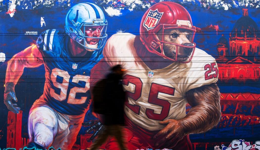 NFL-Wandbild am Savignyplatz