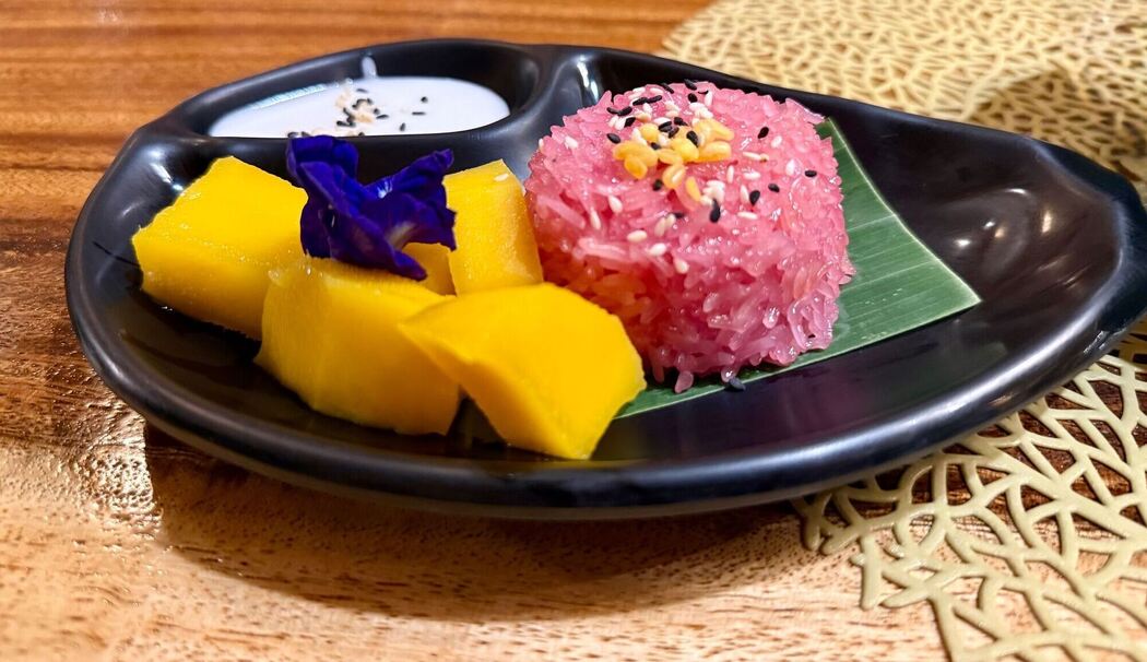 Dessert Mango Sticky Rice bei einem Kochkurs in Chiang Mai Dessert Mango Sticky Rice bei einem Kochkurs in Chiang Mai