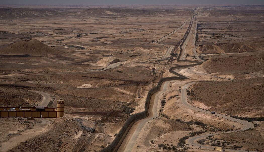 Grenzstraße zwischen Israel und Ägypten