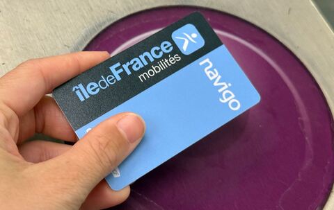 Pariser Metro Ticket