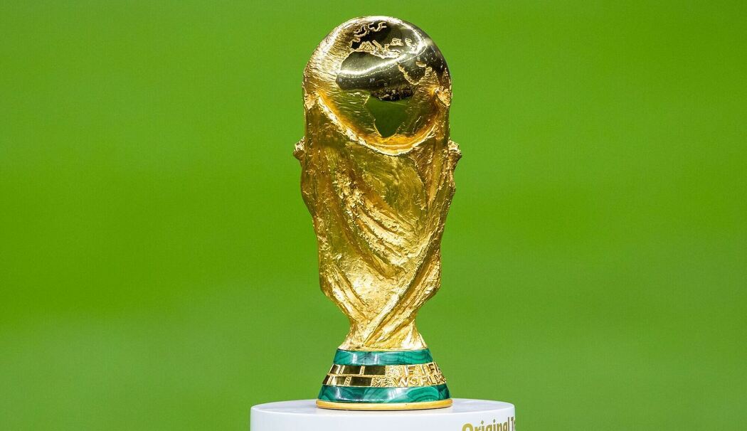 WM-Trophäe