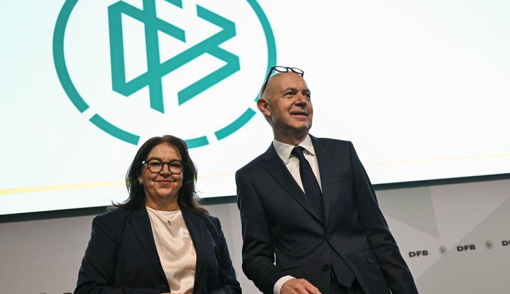 45. DFB-Bundestag in Frankfurt am Main 45. DFB-Bundestag in Frankfurt am Main