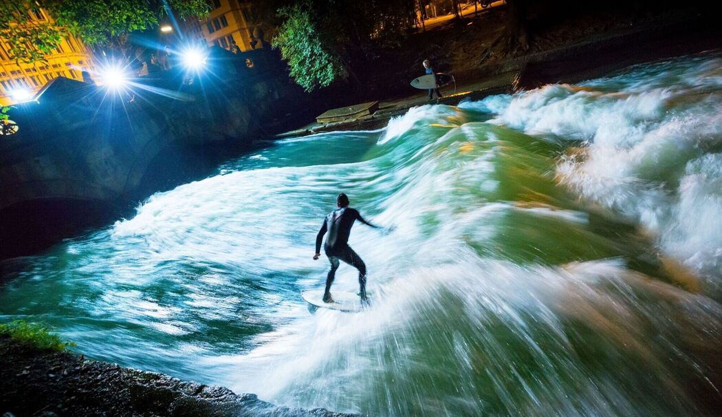 Eisbachsurfer Eisbachsurfer