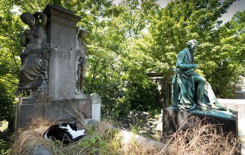 Paris verlost historische Gräber an Restaurierungswillige
