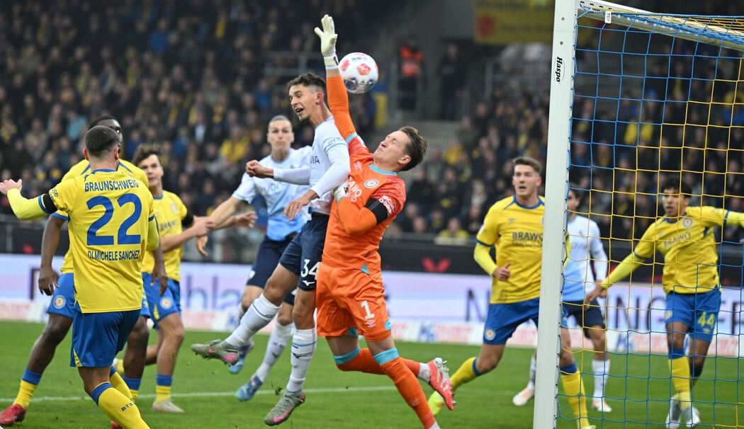 Eintracht Braunschweig - VfL Bochum Eintracht Braunschweig - VfL Bochum