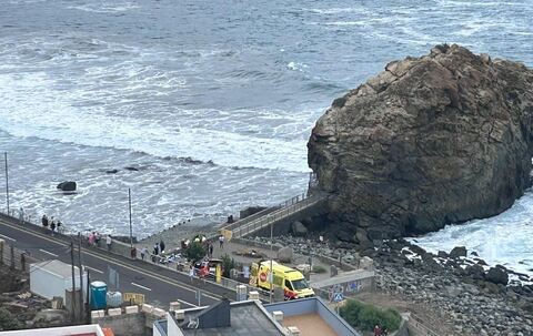 Riesenwellen auf Teneriffa