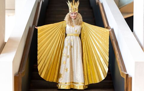 Anprobe Nürnberger Christkind