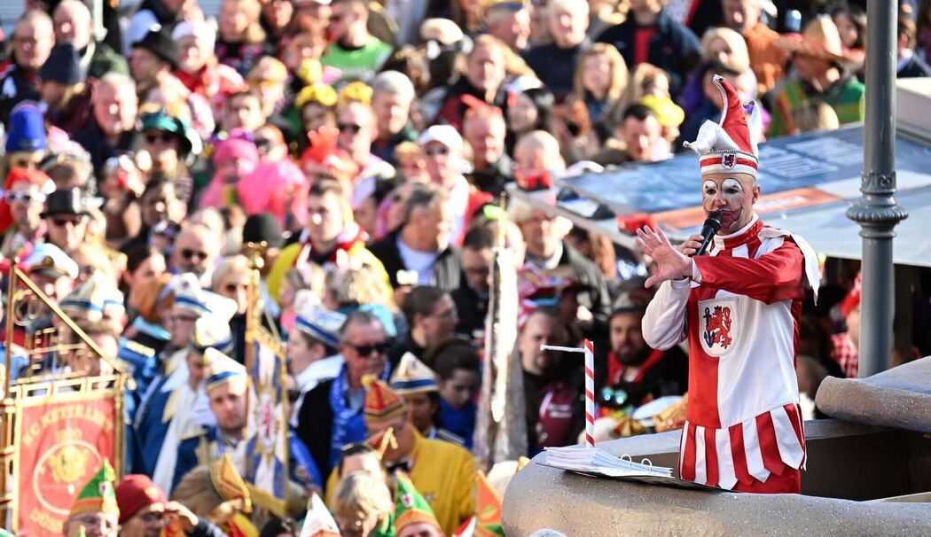 Beginn der Karnevalssession - Düsseldorf