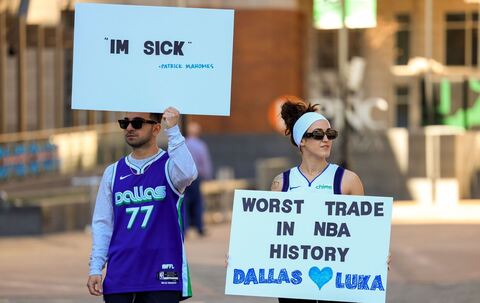 Fan-Protest gegen Doncic-Wechsel