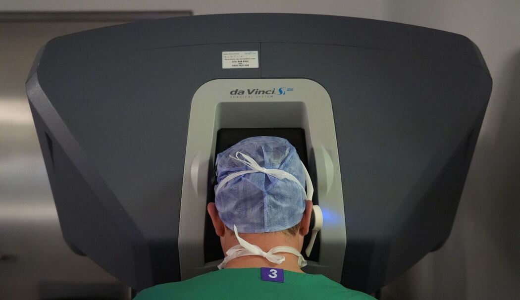 Robotergestützte Operation in der Herzchirurgie – Charite Berlin Robotergestützte Operation in der Herzchirurgie – Charite Berlin