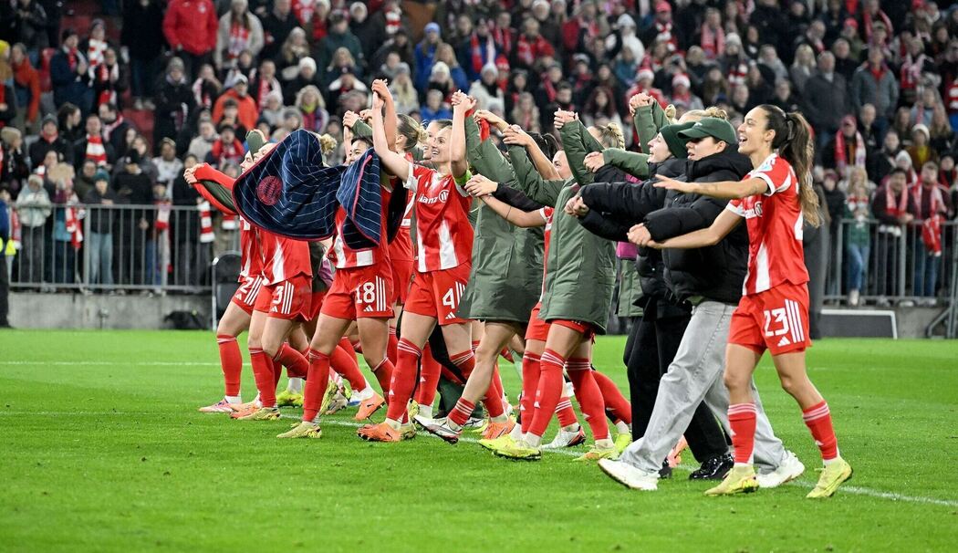 Bayern München - WFC Arsenal Bayern München - WFC Arsenal