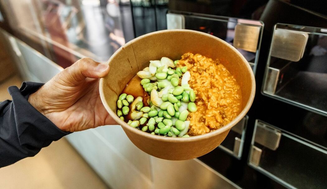 Bowl zum Mittagessen Bowl zum Mittagessen