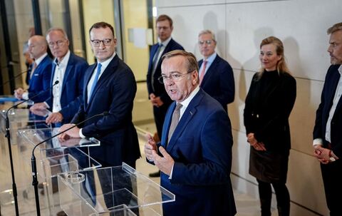 Grundsatzeinigung im Streit um Wehrdienst-Reform