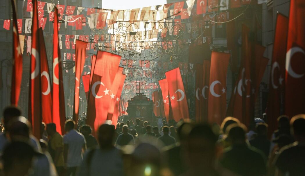 Die Einkaufsstraße Istiklal in Istanbul Die Einkaufsstraße Istiklal in Istanbul