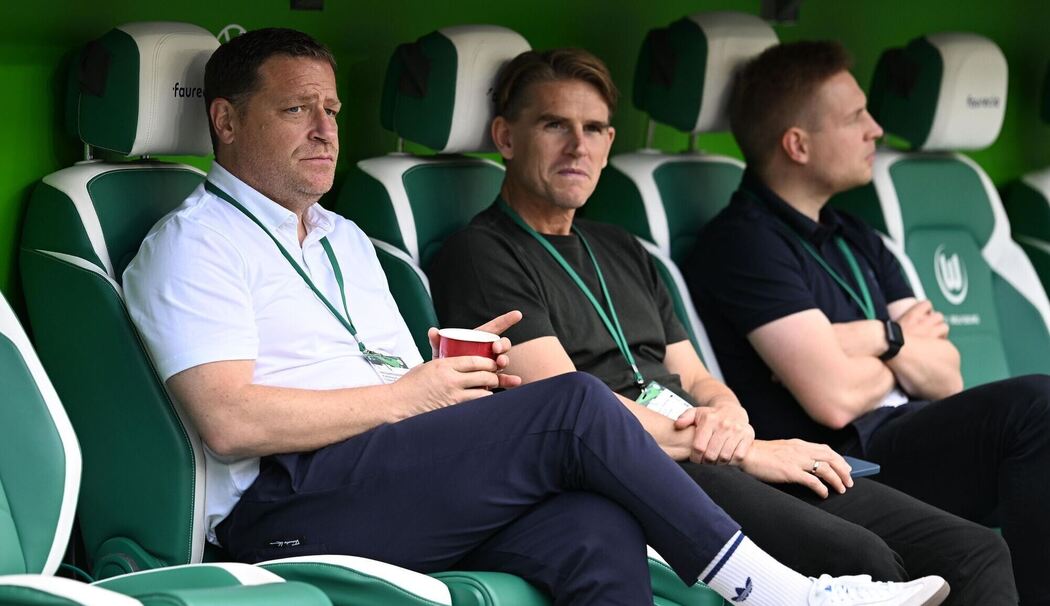 VfL Wolfsburg - FC Bayern München VfL Wolfsburg - FC Bayern München