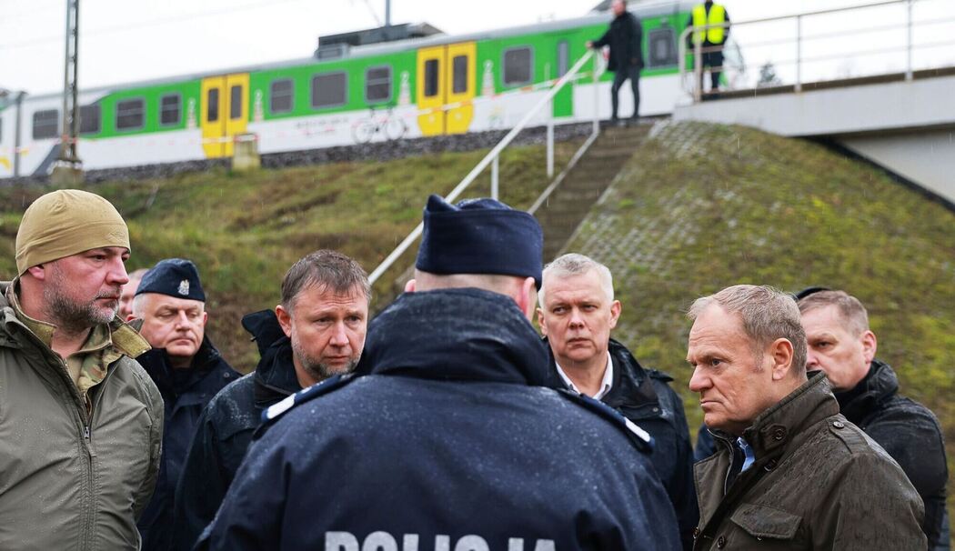 Bahnstrecke in Polen durch Sabotage beschädigt Bahnstrecke in Polen durch Sabotage beschädigt