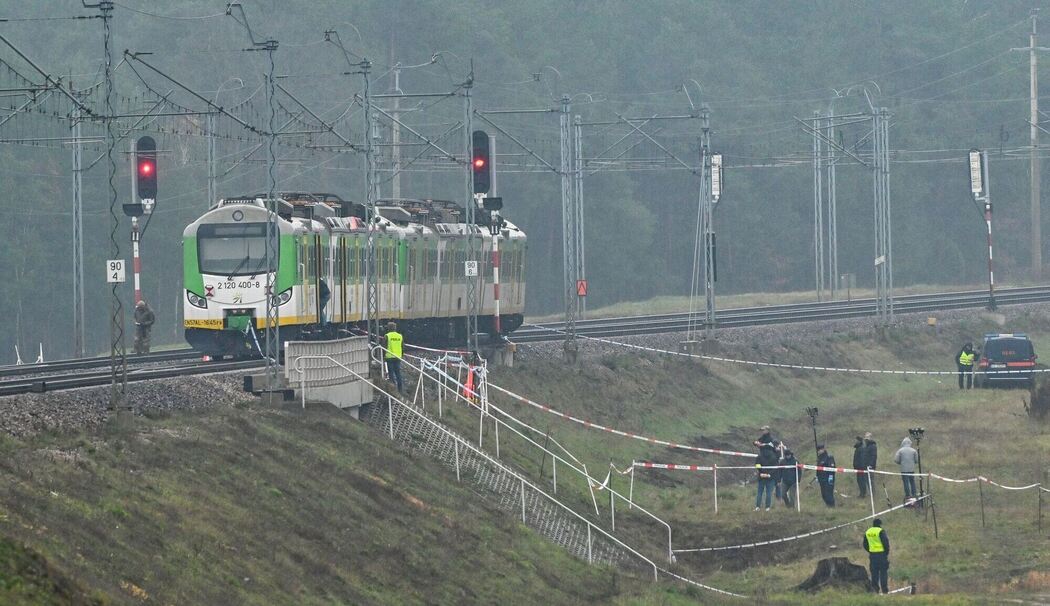 Bahnstrecke in Polen durch Sabotage beschädigt