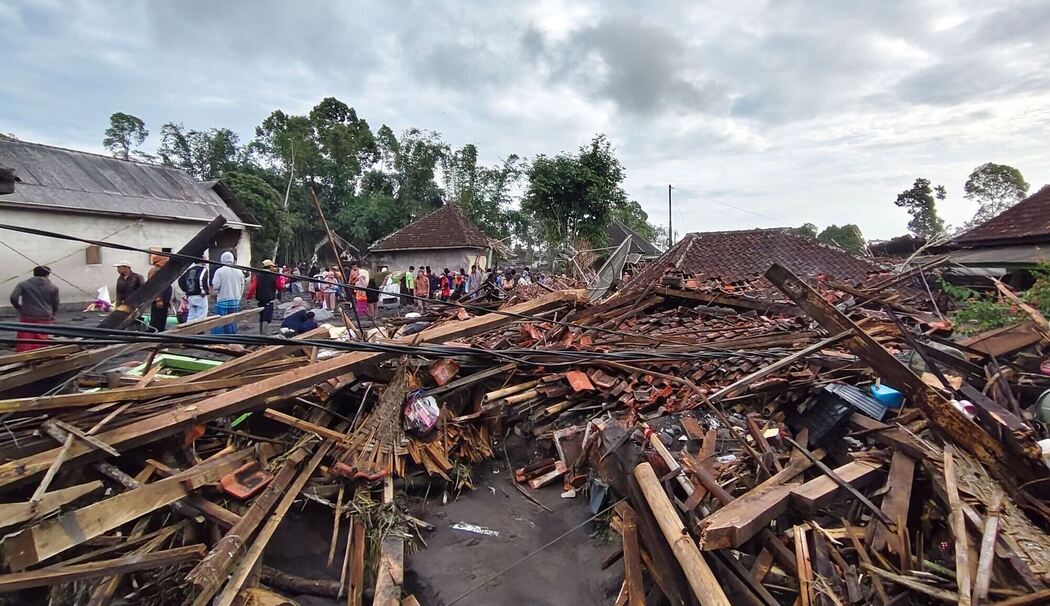 Vulkan Semeru in Indonesien ausgebrochen