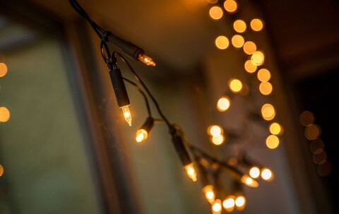 Lichterketten mit Stromkabel