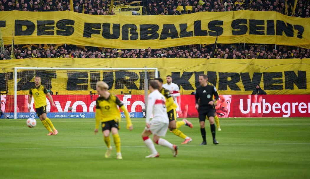 Borussia Dortmund - VfB Stuttgart Borussia Dortmund - VfB Stuttgart