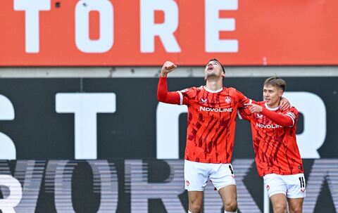 1. FC Kaiserslautern - Holstein Kiel