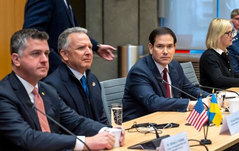 Ukraine-Krieg - Treffen in Genf zu US-Friedensplan