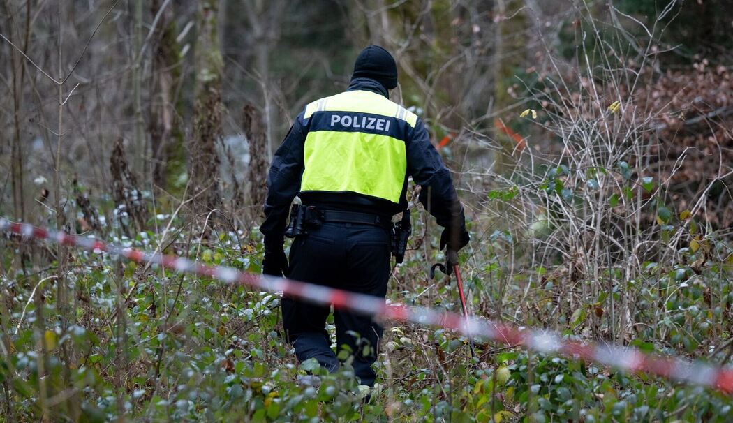 Nach dem Fund einer Frauenleiche im Wald bei München