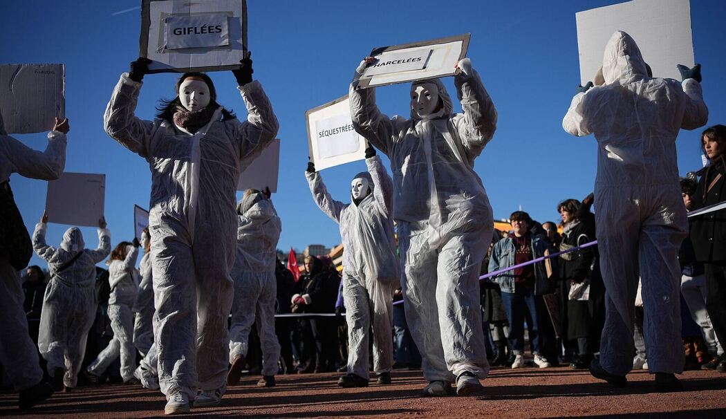 Protest gegen Gewalt gegen Frauen in Frankreich