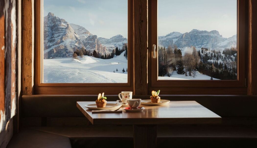 Frühstück mit Pistenblick während der «SunRisa»