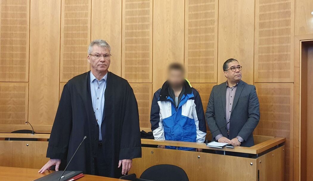 Mord in Modeketten-Filiale: Mitarbeiter muss in Psychiatrie Mord in Modeketten-Filiale: Mitarbeiter muss in Psychiatrie