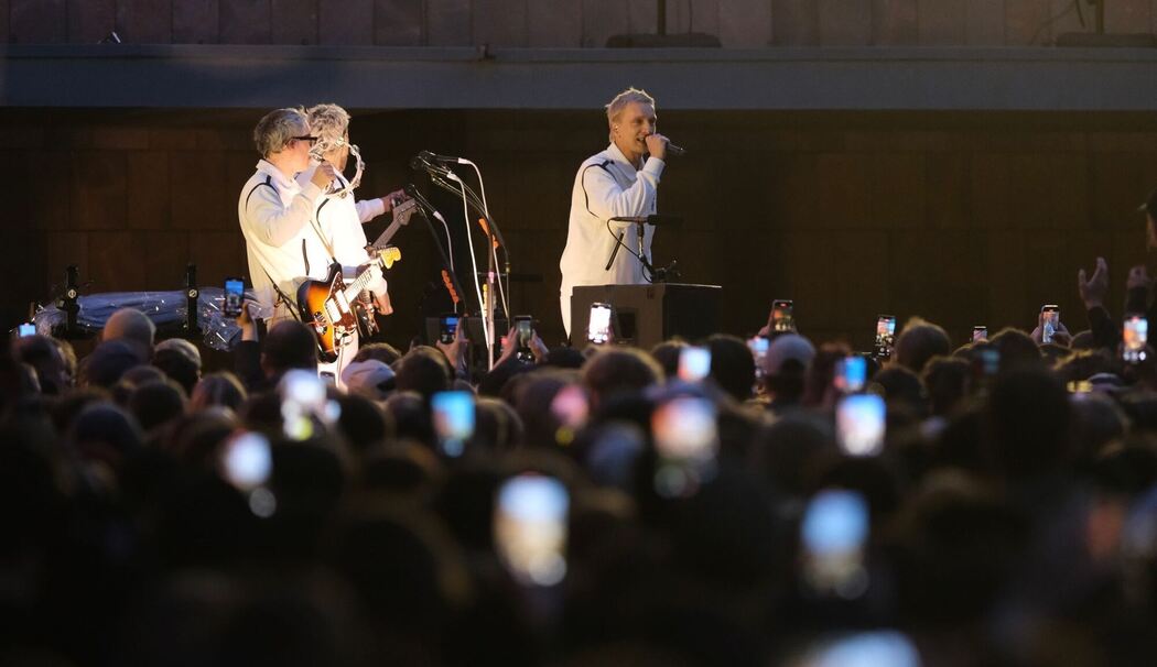 Album «Sterben in Karl-Marx-Stadt» von Kraftklub