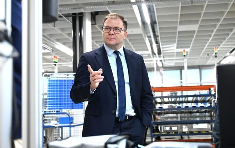 Bundesumweltminister Schneider besucht Rebuy