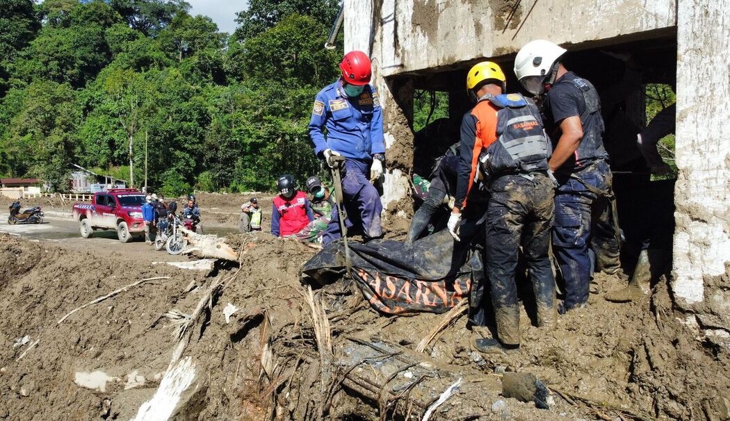 Überschwemmungen in Indonesien