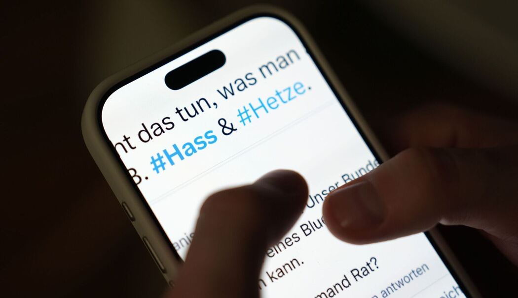 Scrollen Kinder sich um den Verstand?